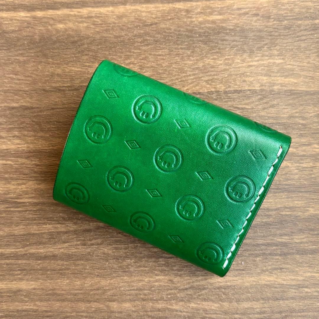 《スマイル柄型押し》三つ折りウォレット