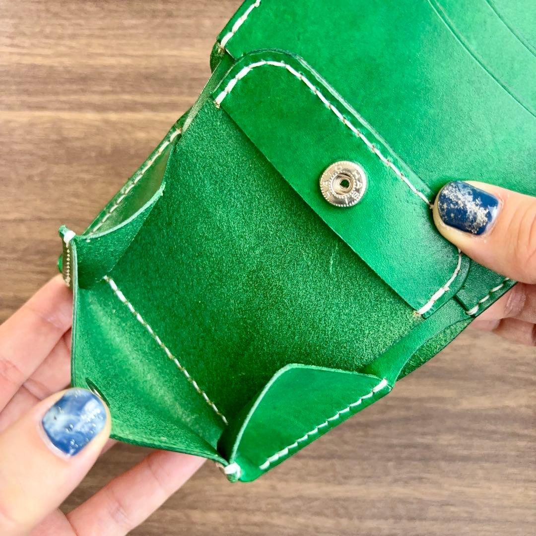 《スマイル柄型押し》三つ折りウォレット