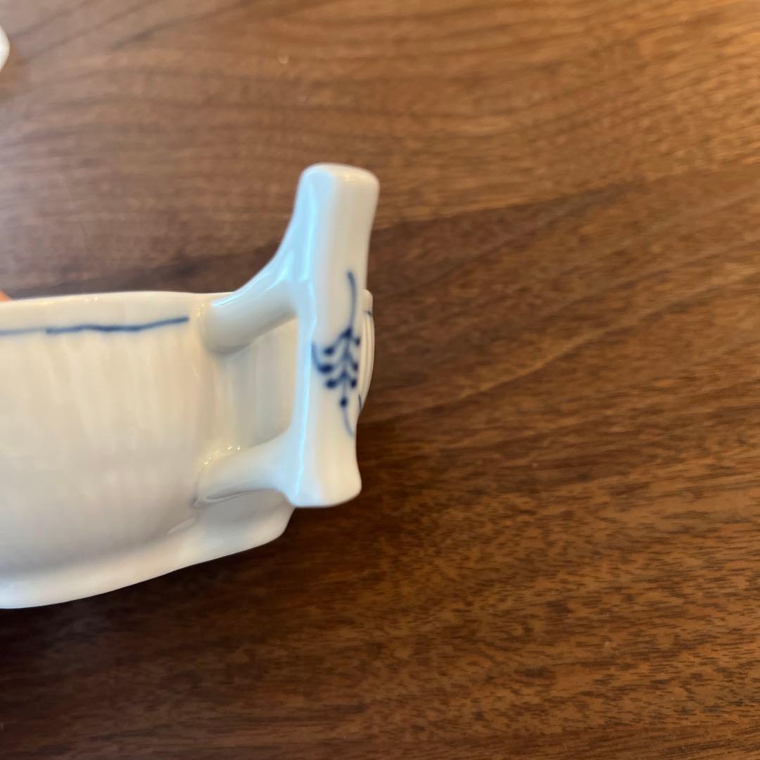 ロイヤルコペンハーゲン ブルーフルーテッドジャパニーズリーフディッシュ