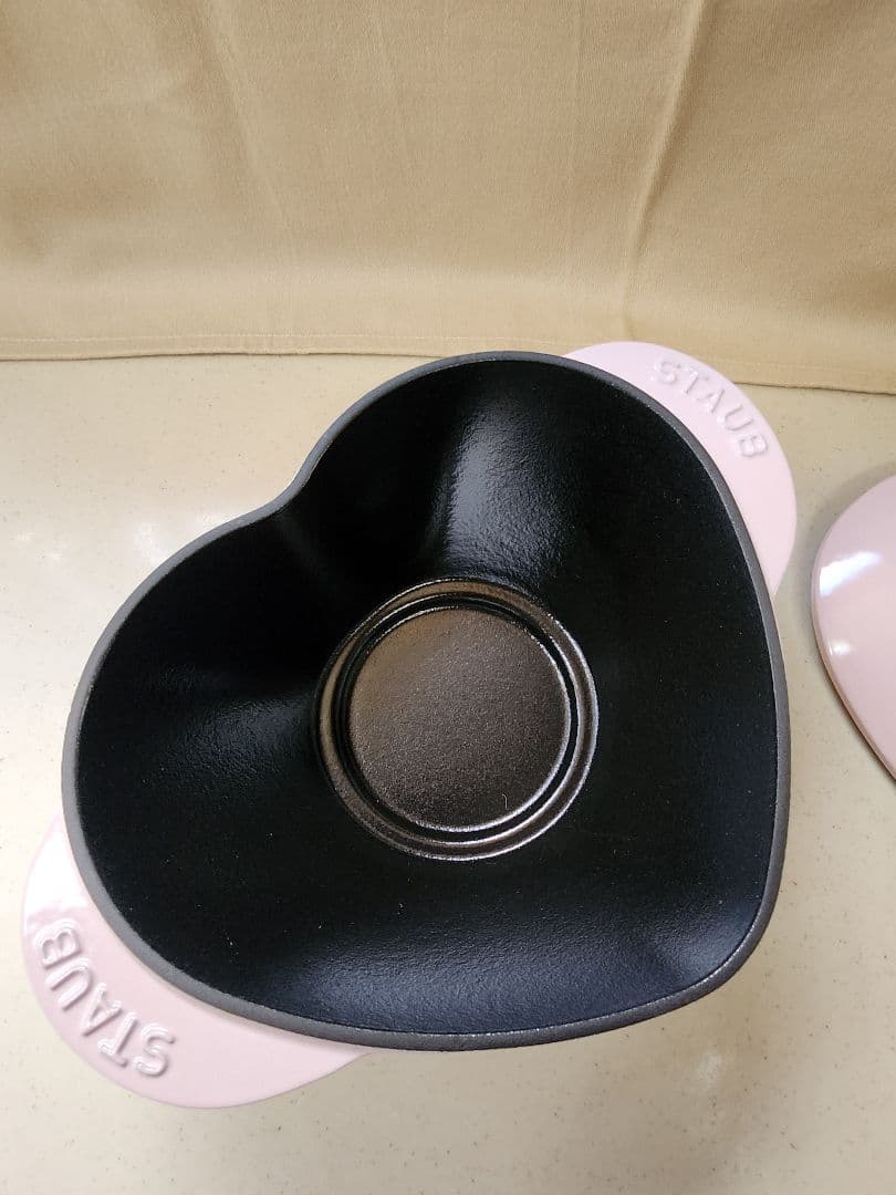 ストウブ(STAUB )ハートココット 20cm ソルベローズ