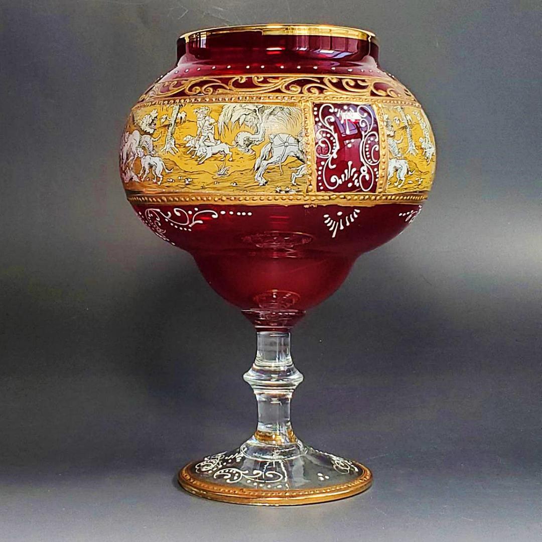 ボヘミアン ガラス 　ルビー　エナメル 　金盛　金箔 狩猟シーン 足付きボウル