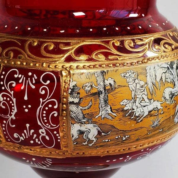 ボヘミアン ガラス 　ルビー　エナメル 　金盛　金箔 狩猟シーン 足付きボウル