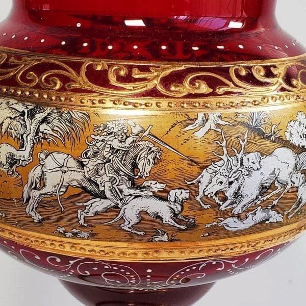 ボヘミアン ガラス 　ルビー　エナメル 　金盛　金箔 狩猟シーン 足付きボウル