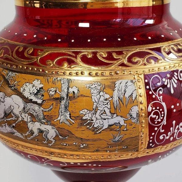 ボヘミアン ガラス 　ルビー　エナメル 　金盛　金箔 狩猟シーン 足付きボウル