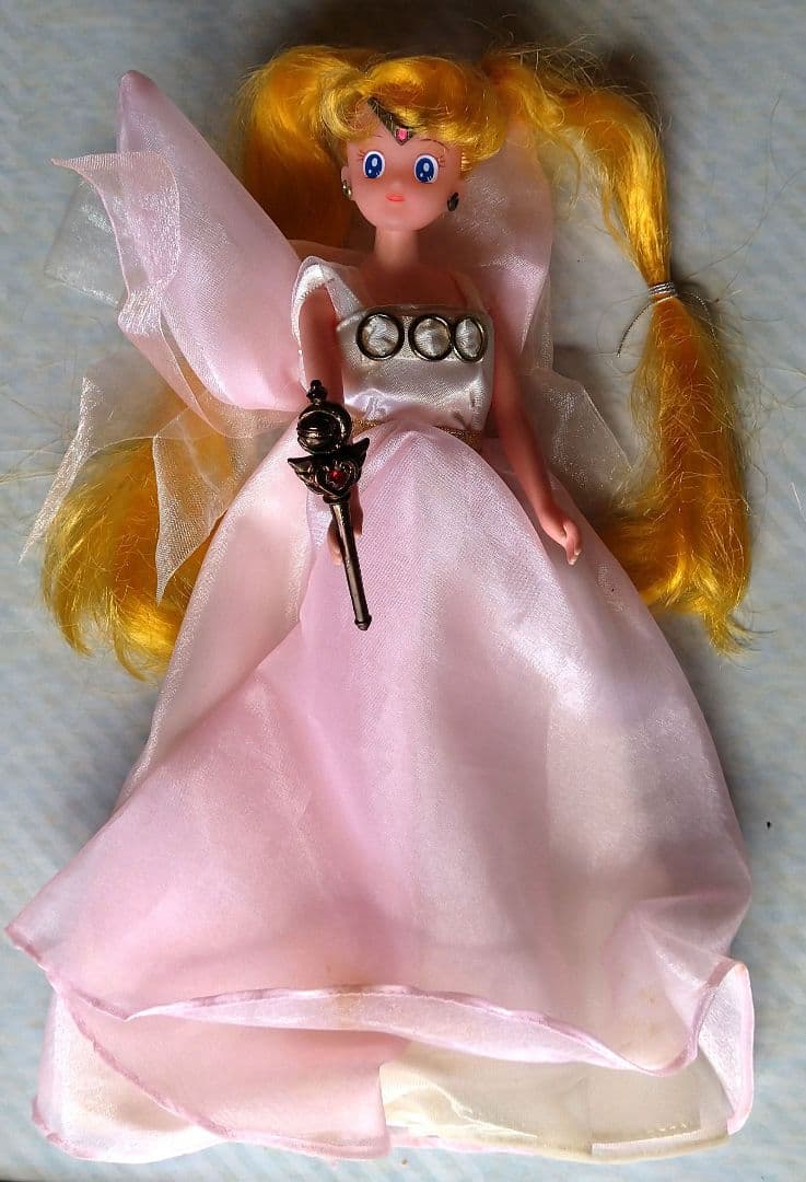 美少女戦士セーラームーン　ネオクイーンセレニティ フィギュア