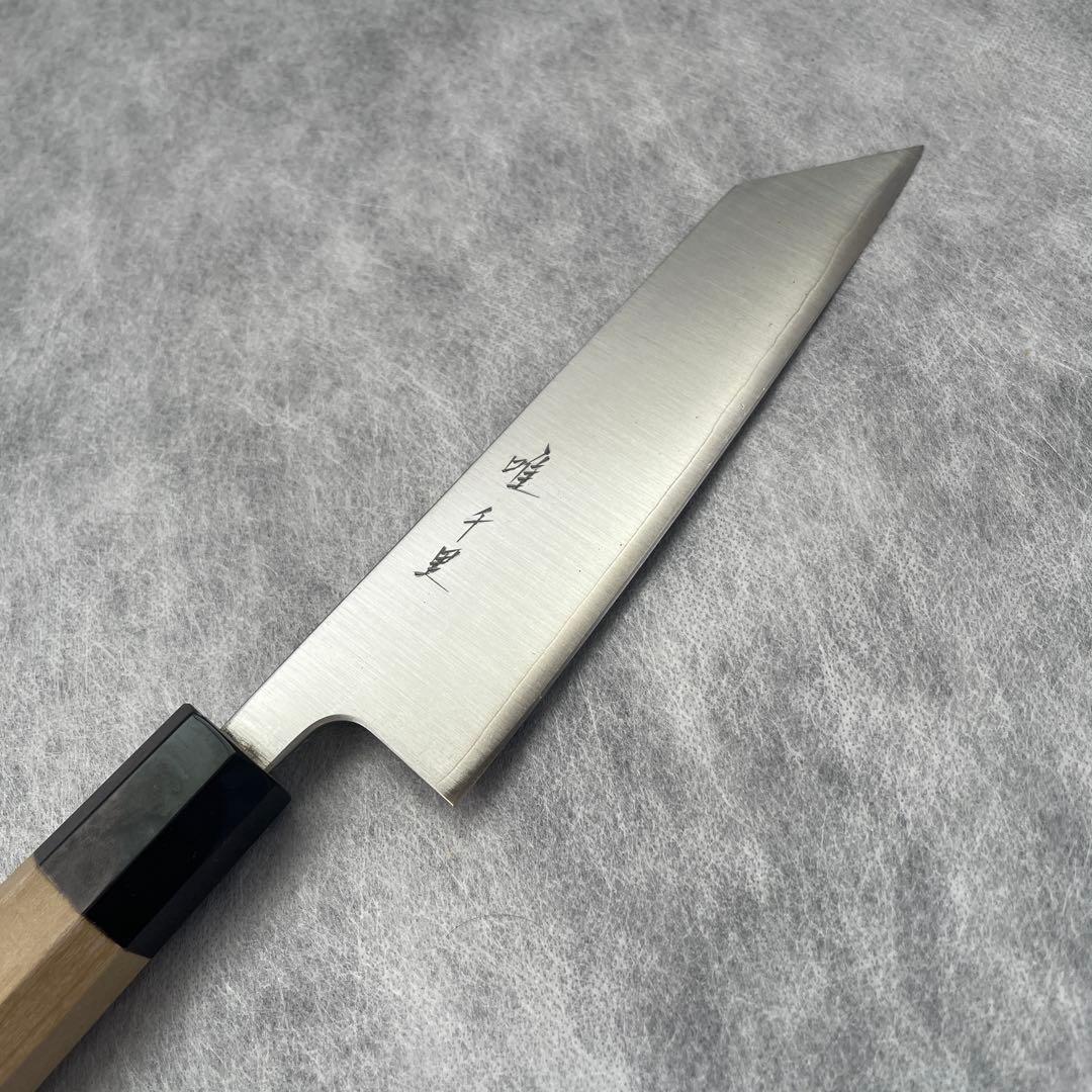 唯千里オリジナル 《銀三》剣型三徳・文化 170 mm【水牛八角柄】