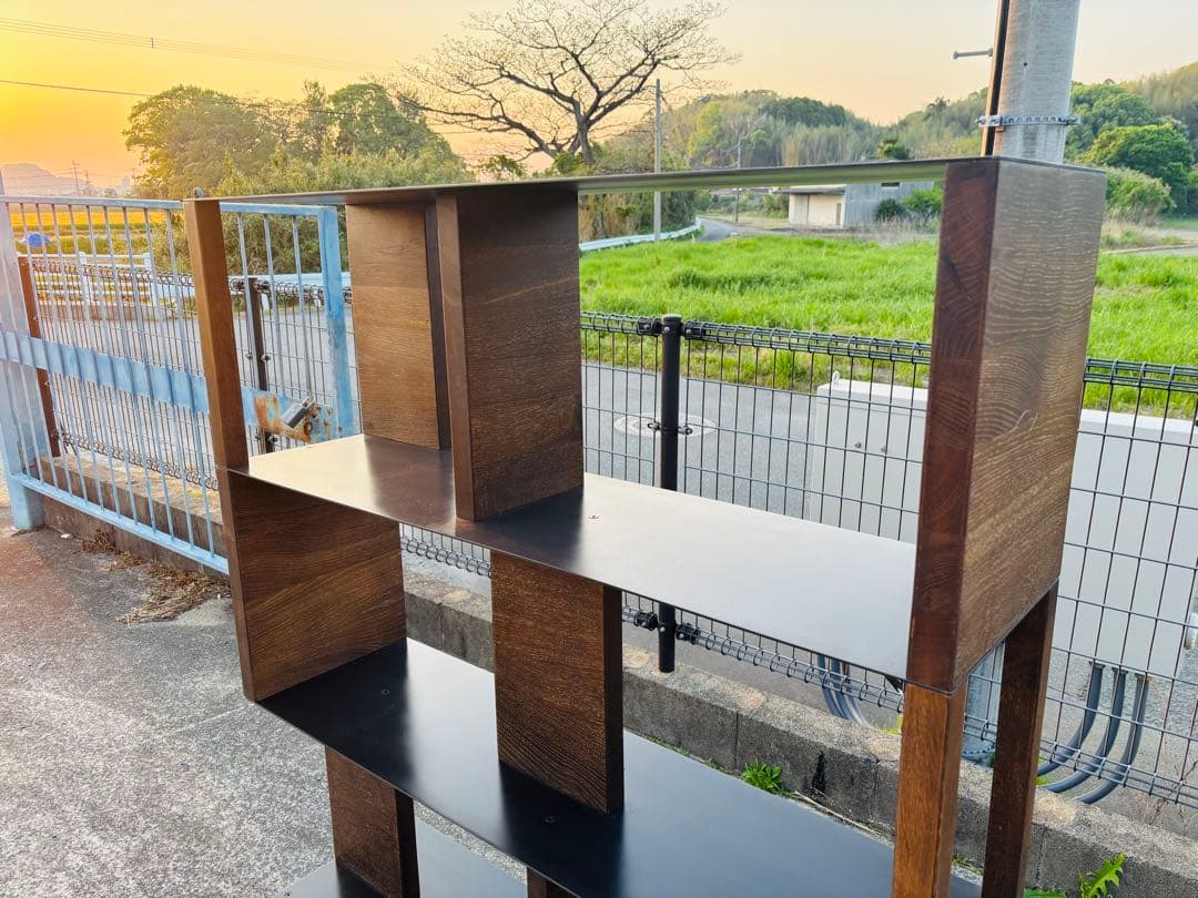 J34★スクエアルーツ★定価30万 美品 飾り棚 本棚 スチール製棚板