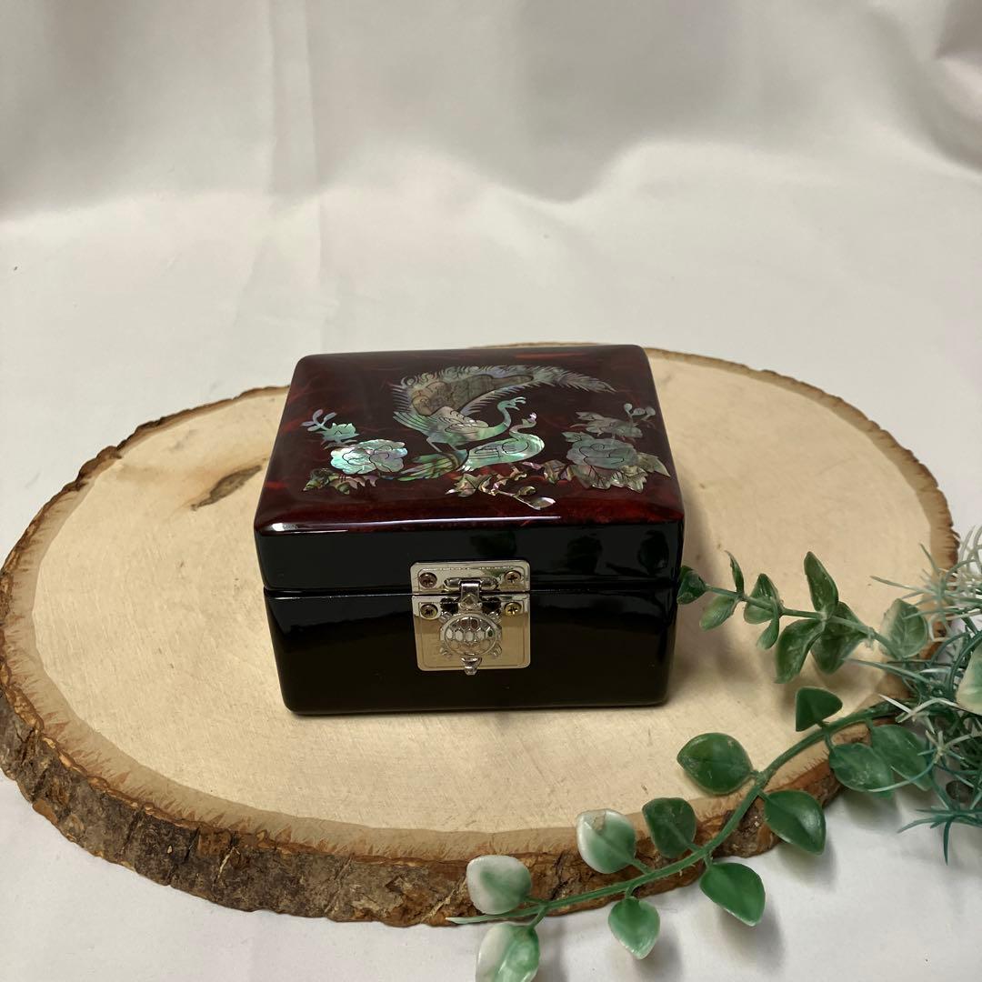 韓国 螺鈿漆宝石箱 孔雀 アクセサリーケース ジュエリーボックス 小物