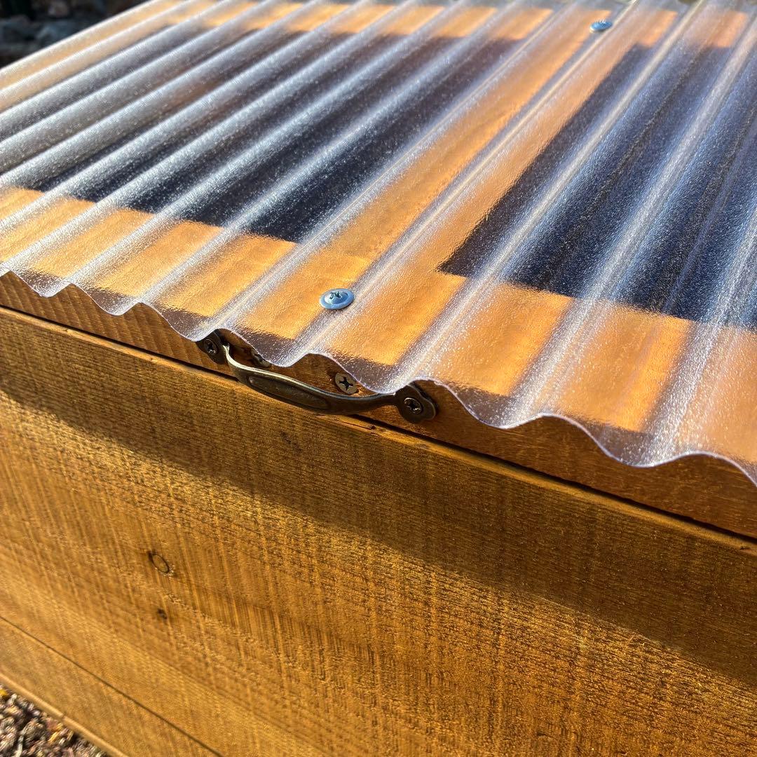 りんご箱で作ったキエーロ型コンポスト