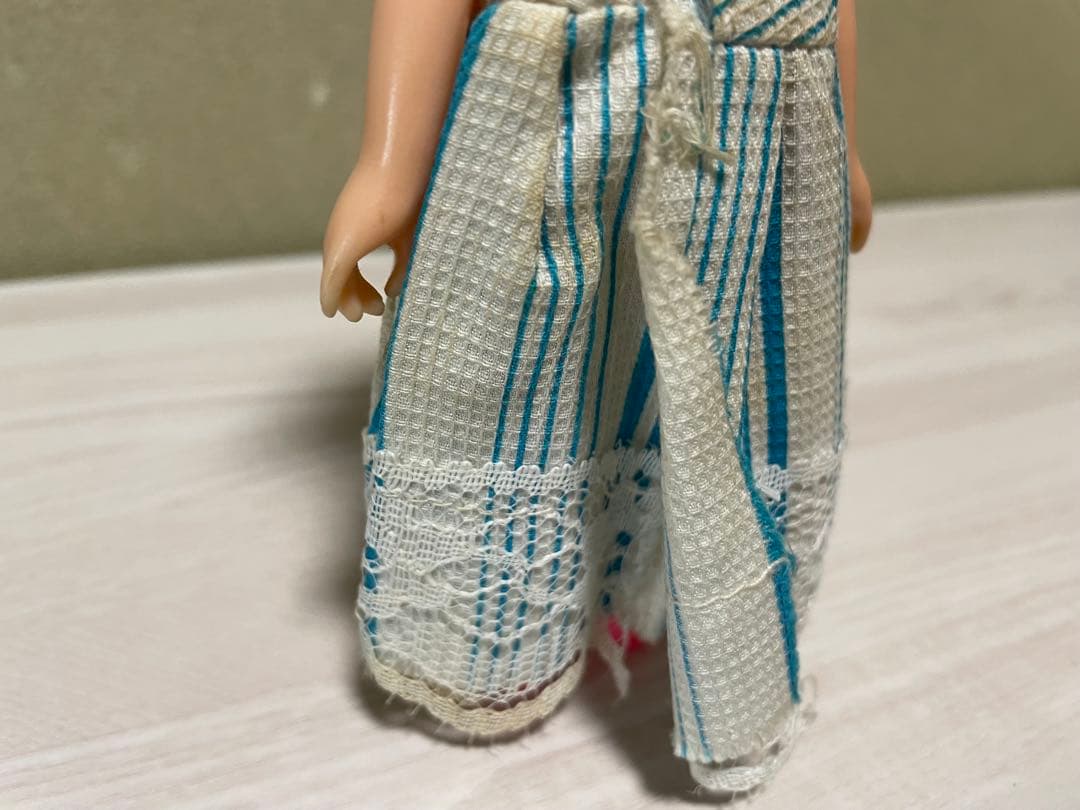 サザエさん　フィギュア　ソフビ　服破れあり　詳細不明