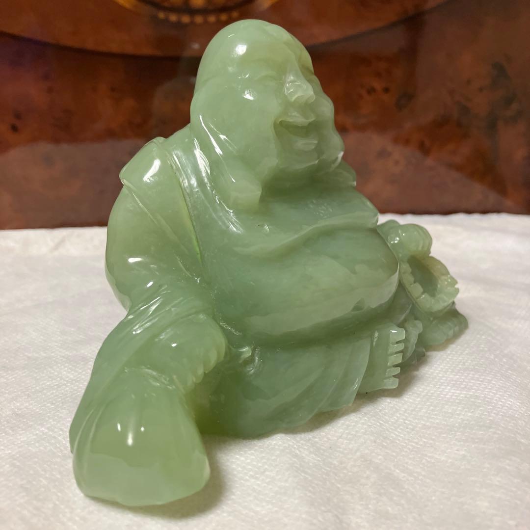福を呼ぶ縁起物❗️翡翠の布袋像・中国翡翠工芸品専門店での購入品