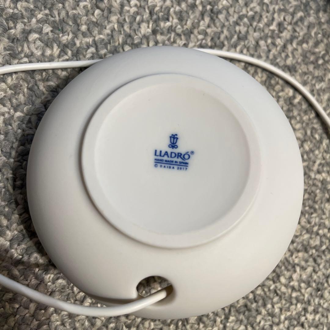 リヤドロ　Dome Lamp （鯉）　テーブルランプ　ポーセリン