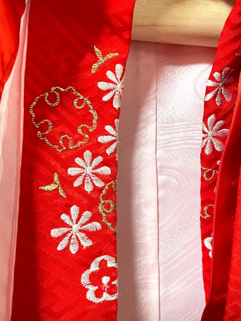 □七五三　正絹女児振り袖着物　可愛い花柄絞り　鹿の子　金駒刺繍　襦袢付