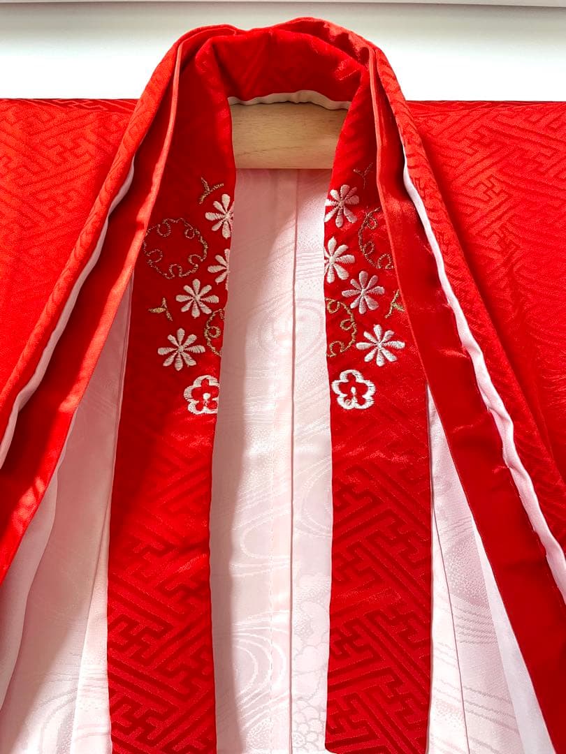 □七五三　正絹女児振り袖着物　可愛い花柄絞り　鹿の子　金駒刺繍　襦袢付