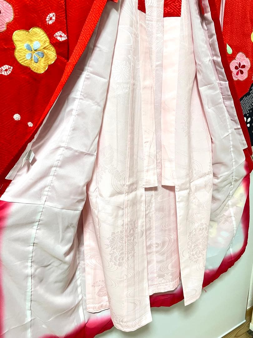 □七五三　正絹女児振り袖着物　可愛い花柄絞り　鹿の子　金駒刺繍　襦袢付