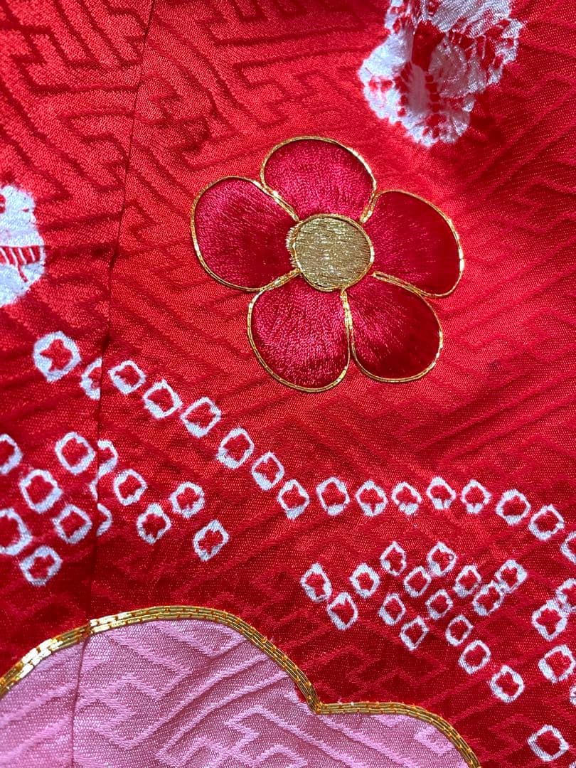 □七五三　正絹女児振り袖着物　可愛い花柄絞り　鹿の子　金駒刺繍　襦袢付