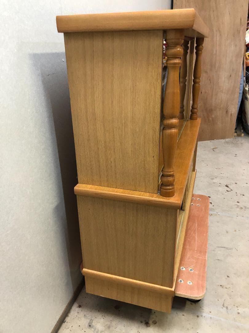 送料無料　【昭和レトロ】食器棚 ヴィンテージ リビングボード 木製　1010-2