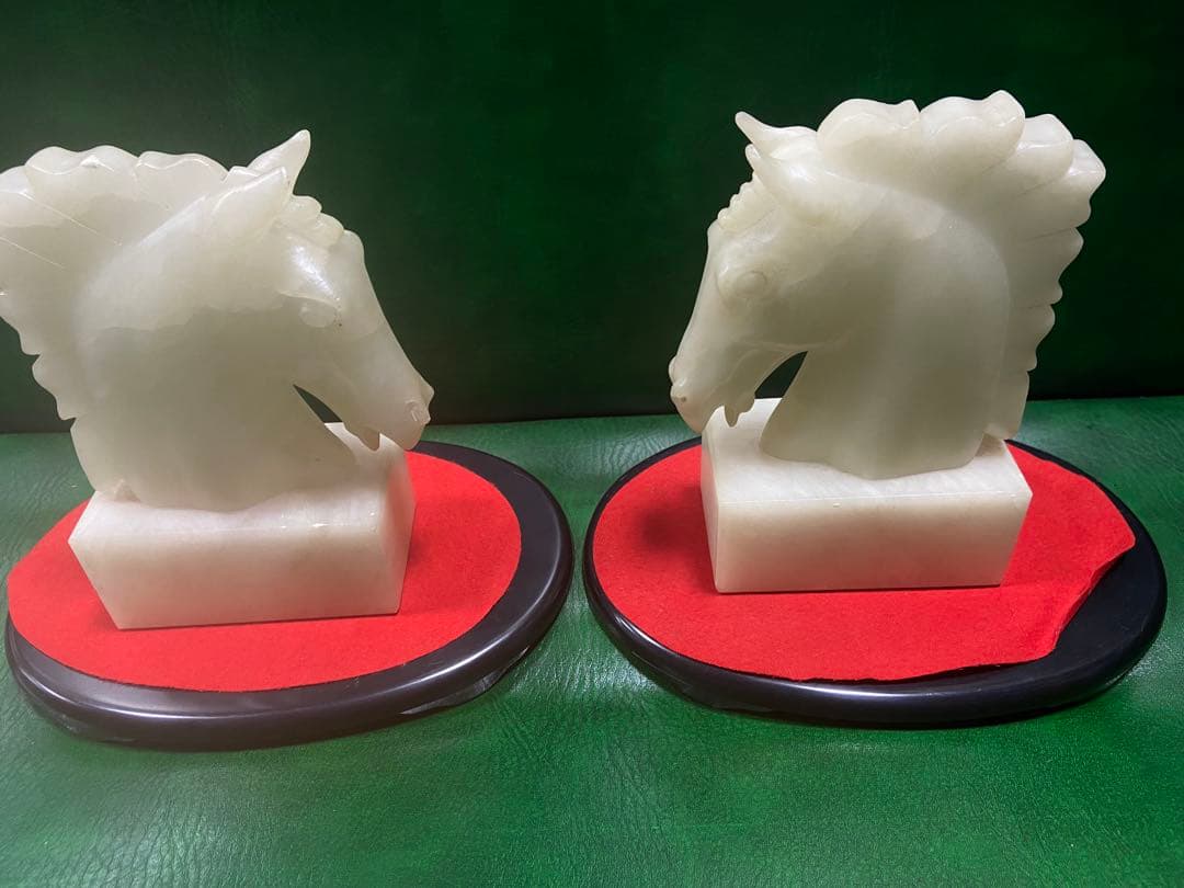 馬の頭の置物 2体セット