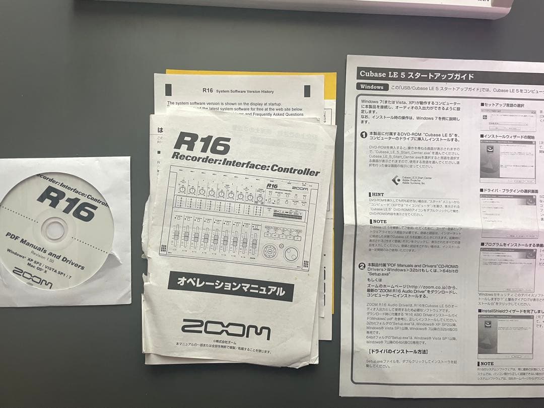 Zoom R16 マルチトラックレコーダー