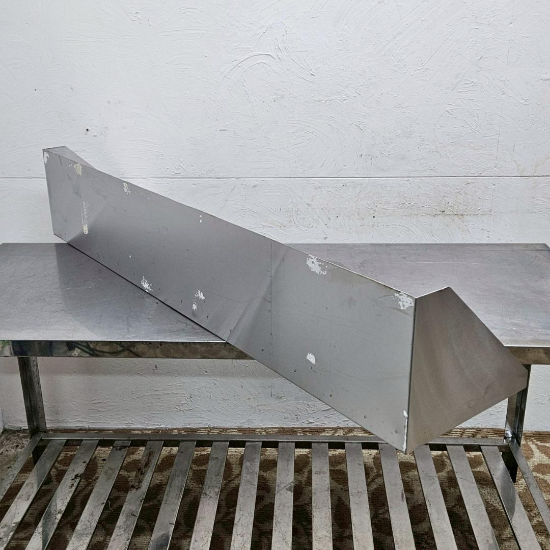 タニコー ステンレス 吊り棚 W1350×D300×H250mm 吊棚 厨房用品