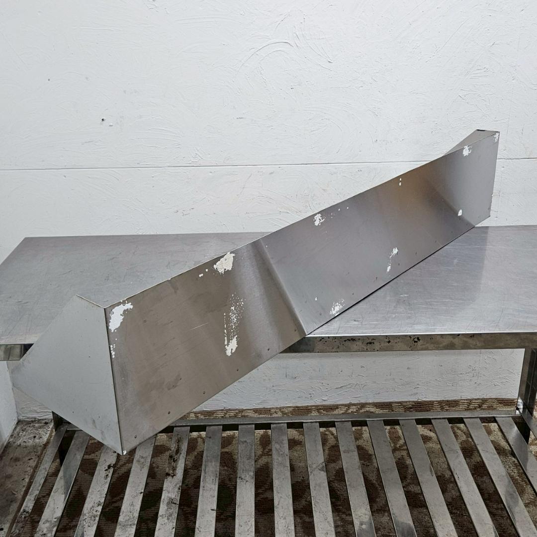 タニコー ステンレス 吊り棚 W1350×D300×H250mm 吊棚 厨房用品