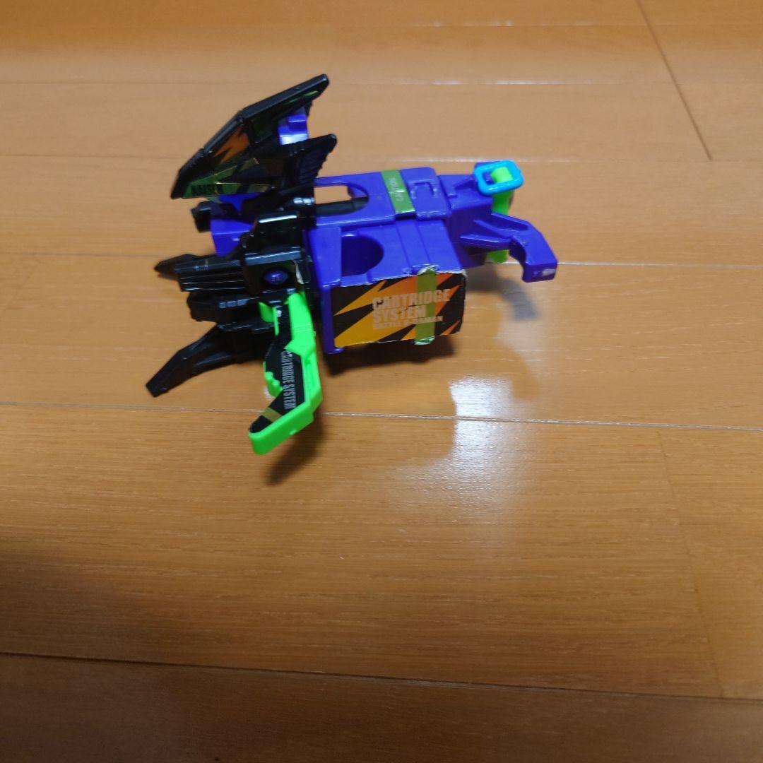 ヴァリアブルカイザー バトルビーダマン 特典付き - メルカリ