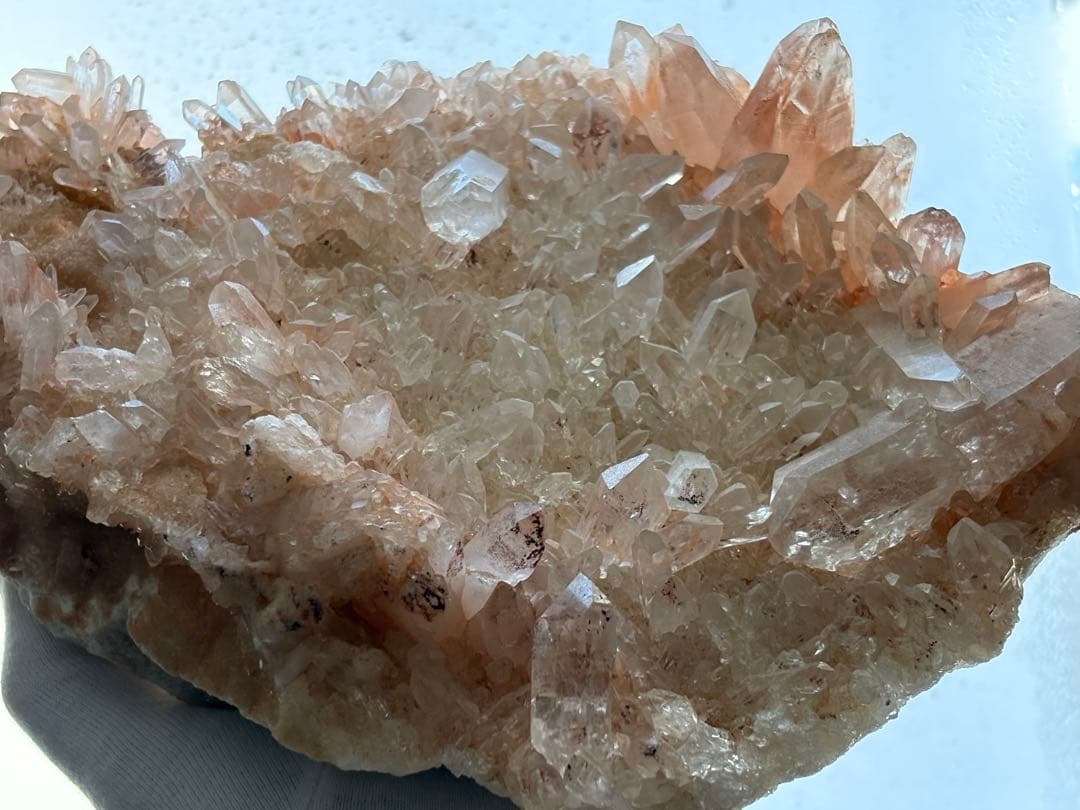 ピンクマニカラン水晶クラスター　約4.3kg