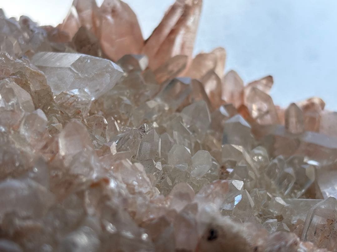 ピンクマニカラン水晶クラスター　約4.3kg