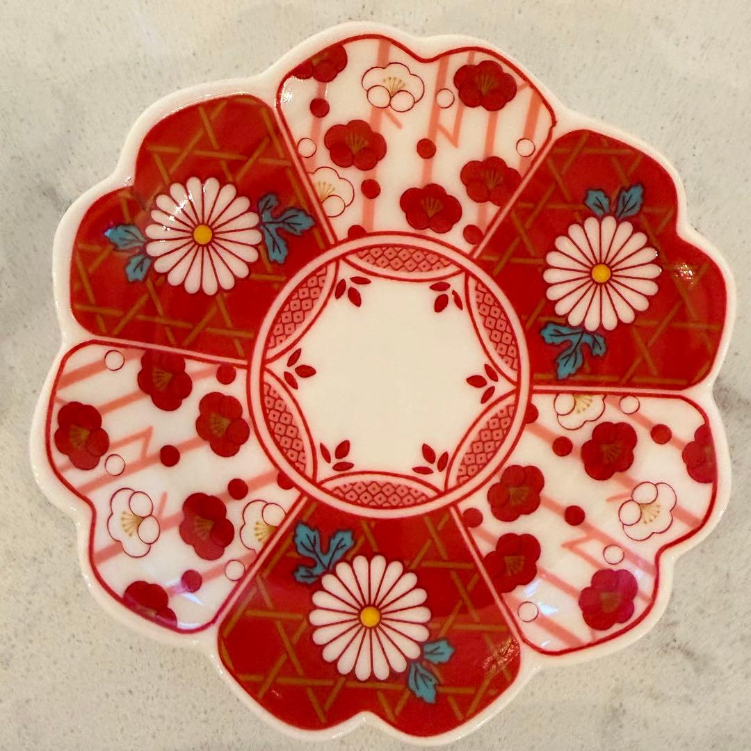 【新品】豆皿　小皿　晴れの日　花柄陶磁器皿4枚セット