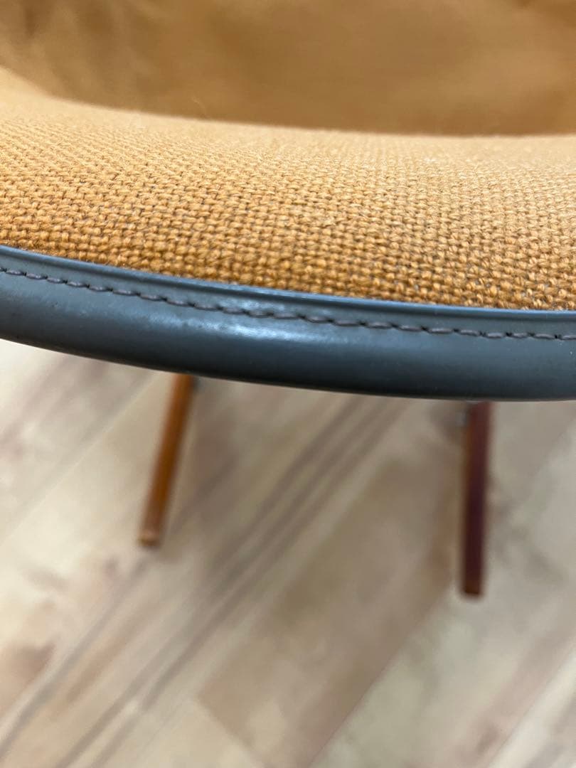 ハーマンミラー　イームズ　アームシェル　ジラルド　ロッキンチェア　ヴィンテージ