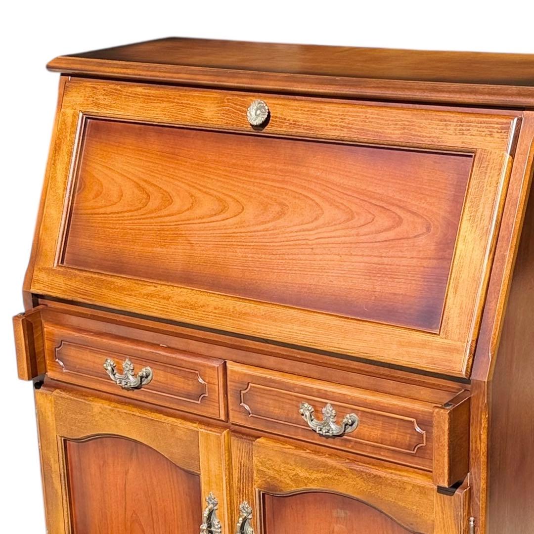 KZ027 【リアルシャビー】カリモク　ライティングビューロー　コロニアル