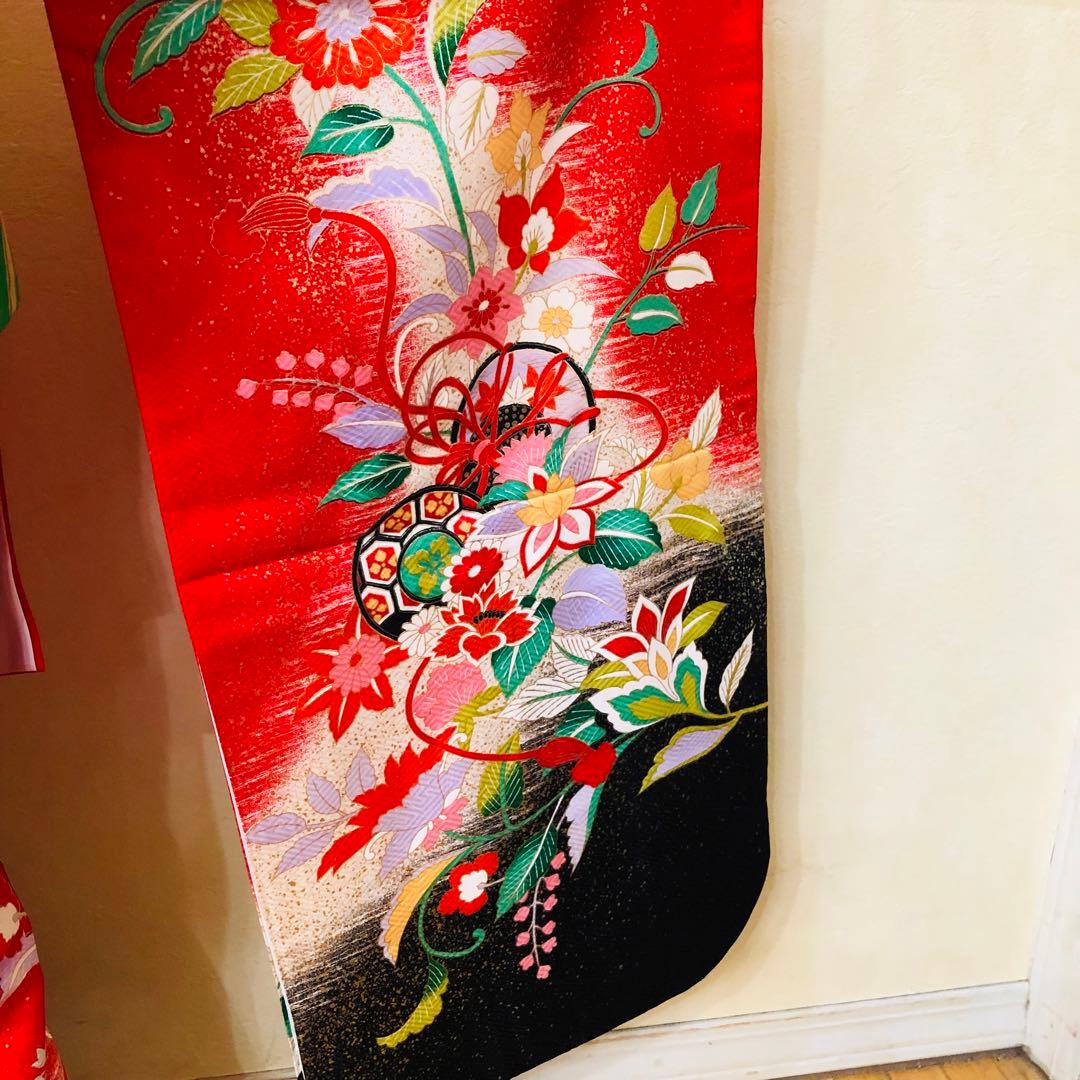 七五三 七歳‼️豪華正絹赤×黒ラメキラキラ‼️手毬熨斗金彩煌びやか際立つフルセット