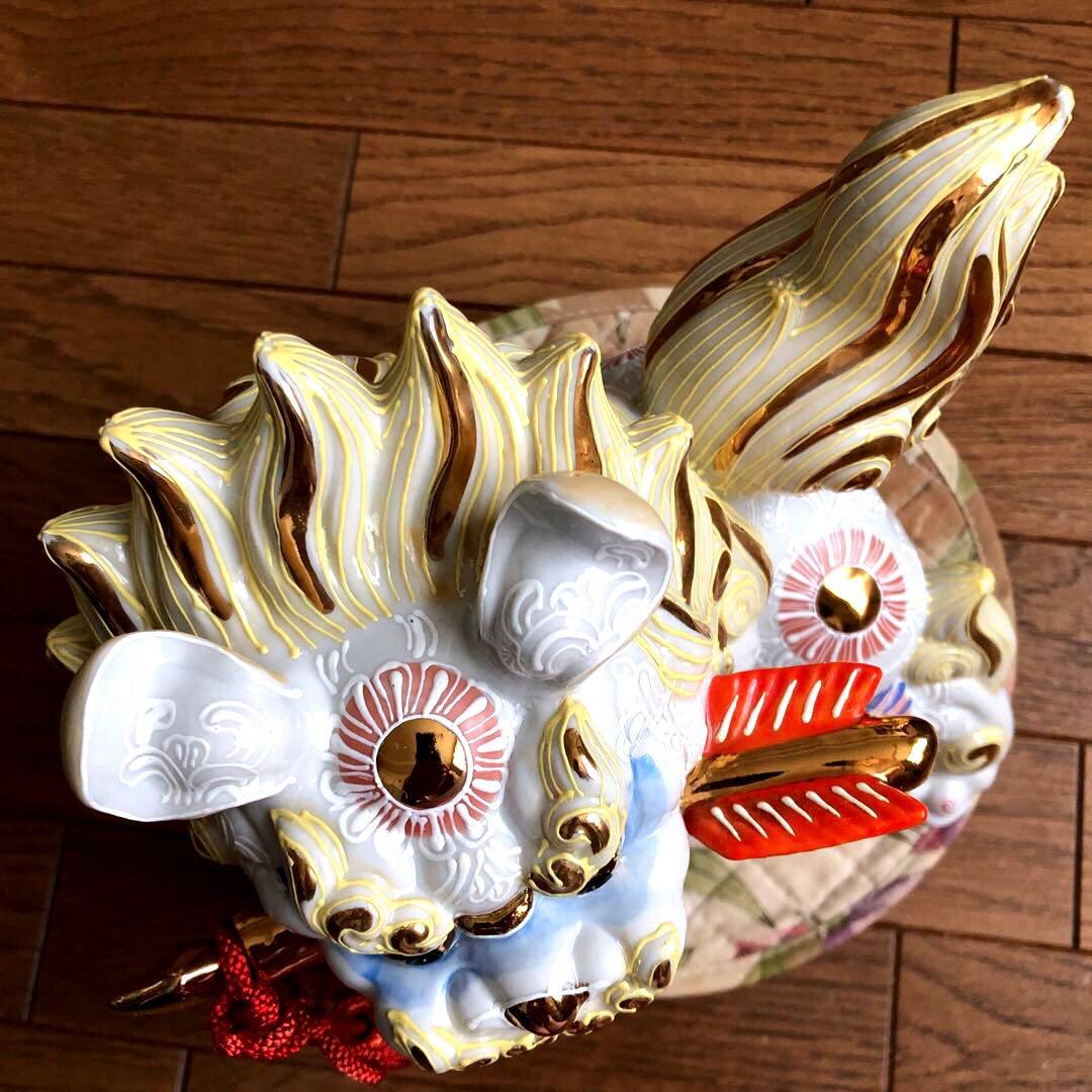 【レア】九谷焼 玉乗り 矢獅子(白盛)