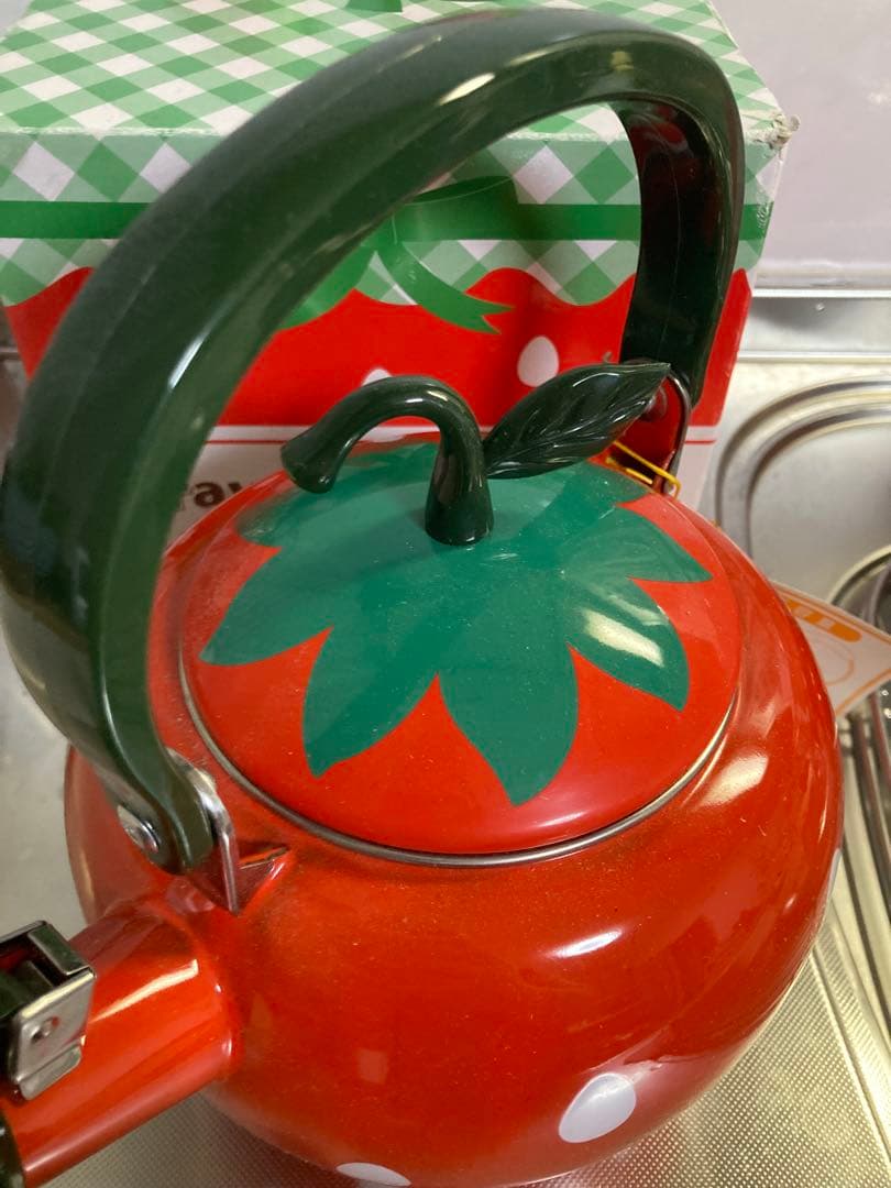 ホーロー製ケトル いちご レトロ 超レア レトロポップ - メルカリ