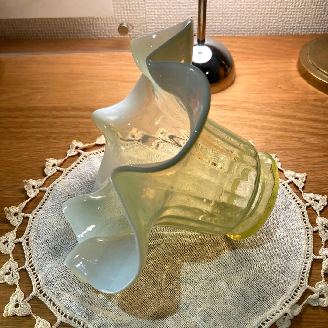 ヴァセリン（ウラン） イギリス 1920年 ランプシェード ガラス