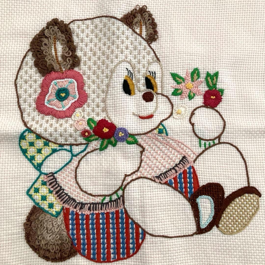 クッションカバー　2枚　手刺しゅう　昭和　レトロ　デザイン　ピンク　戸塚刺繍