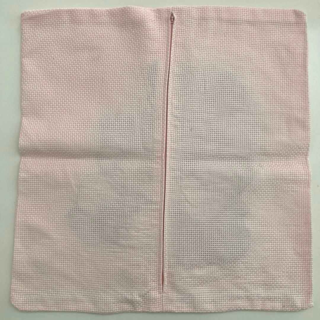 クッションカバー　2枚　手刺しゅう　昭和　レトロ　デザイン　ピンク　戸塚刺繍