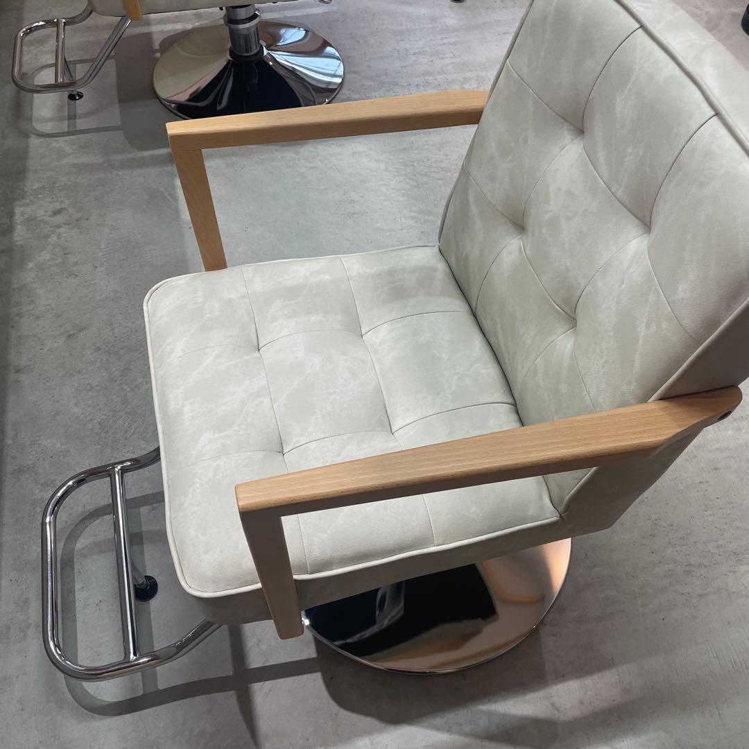 ☺︎さま専用マテリ　スタイリングチェア