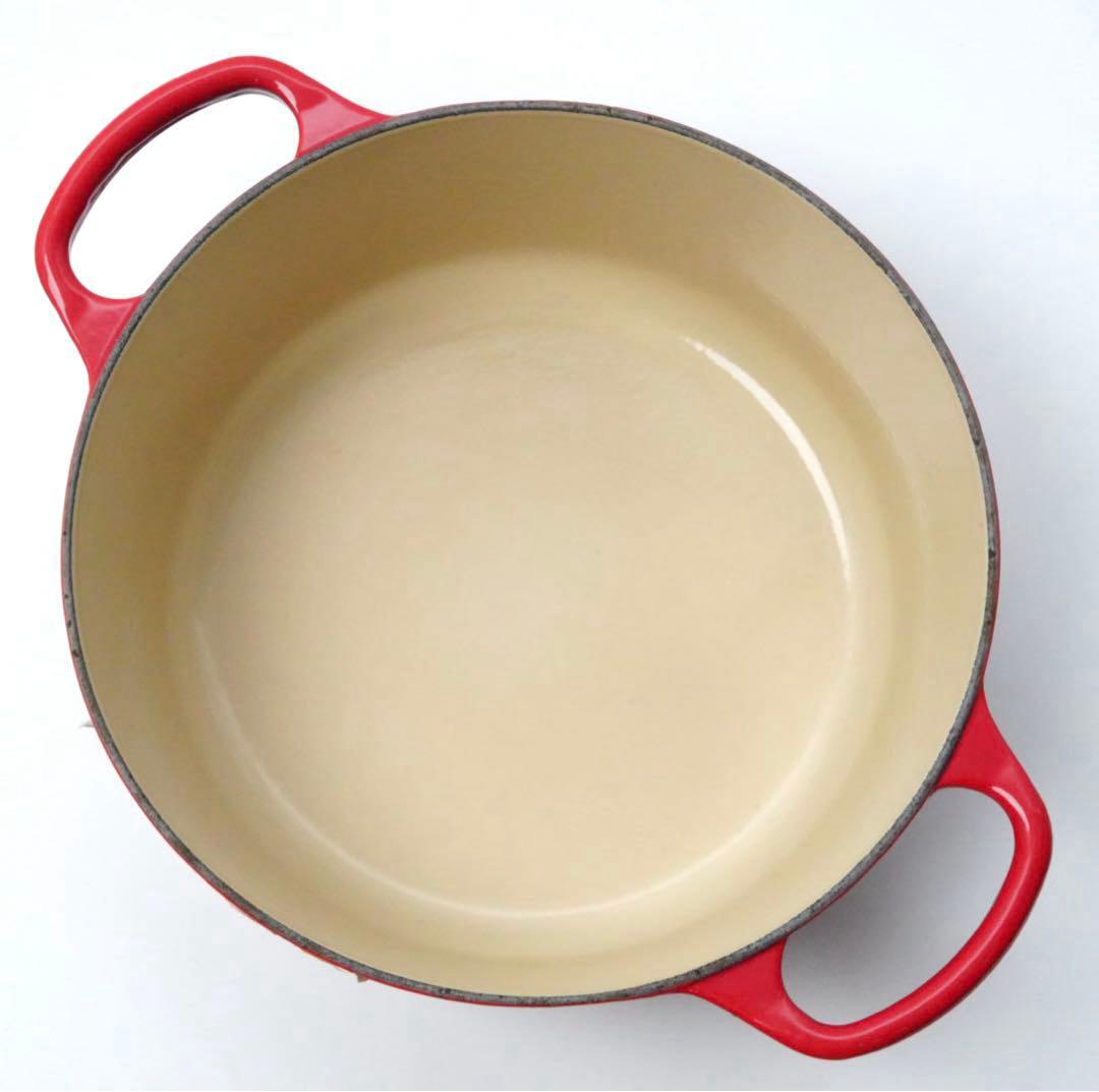 LE CREUSET　シグニチャーココット ロンド チェリーレッド　24cm②