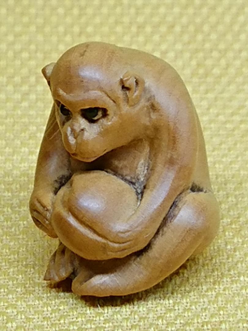 サル　木彫　根付　彫像　オブジェ　置物　インテリア　工芸品　美術品　A2732