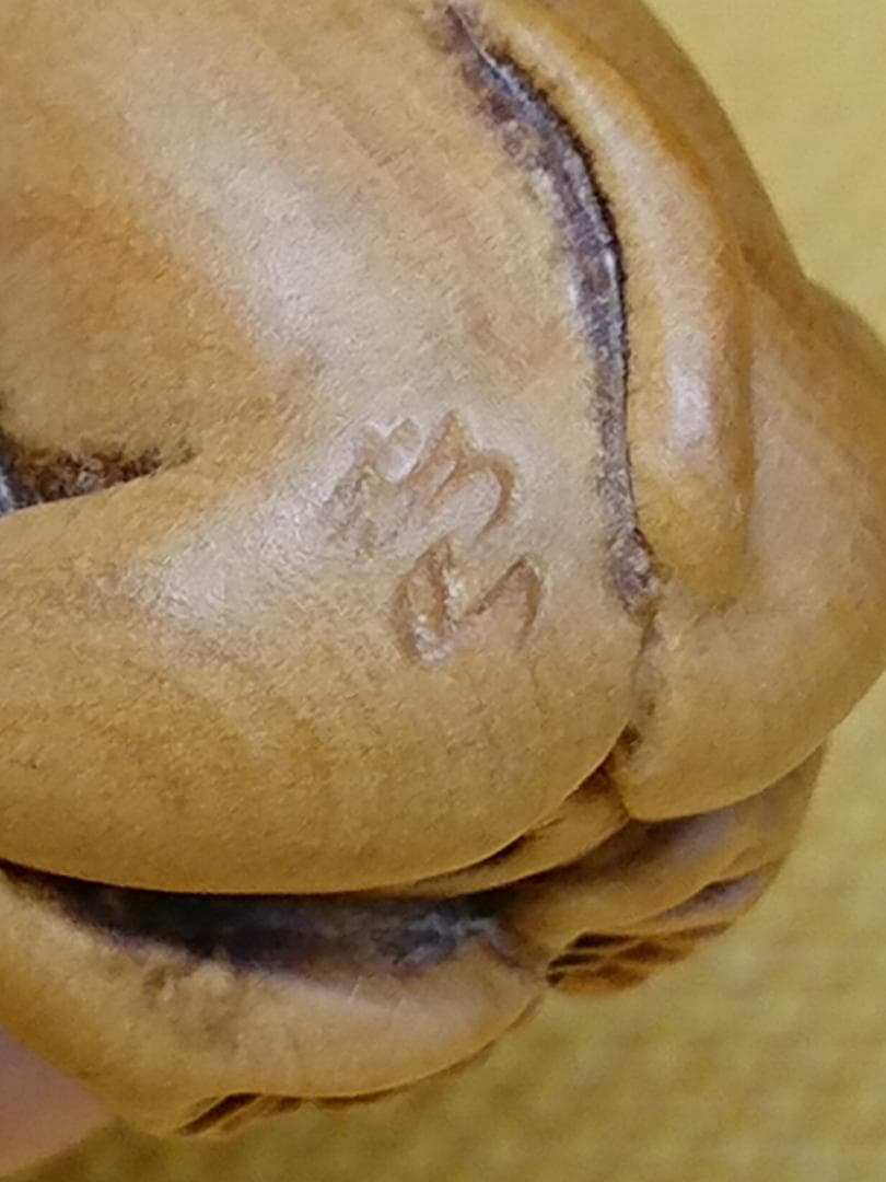 サル　木彫　根付　彫像　オブジェ　置物　インテリア　工芸品　美術品　A2732