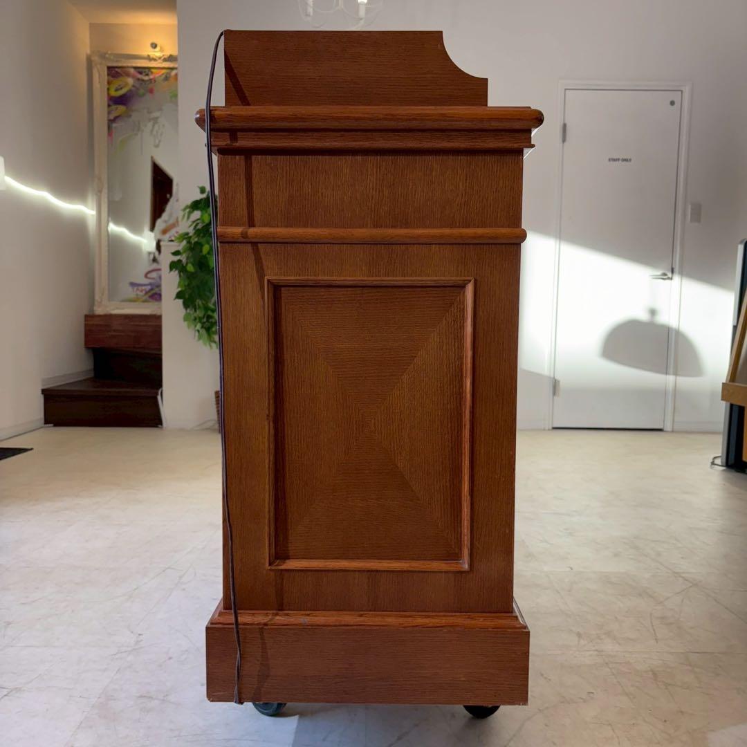 キャビネット　サイドボード　コンソール　飾り棚　多目的　木製　コンセント付き