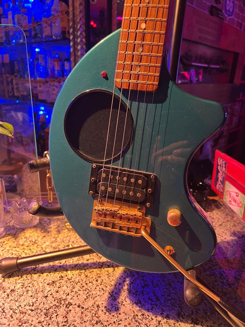 Fernandes ZO-3 メタリックブルー