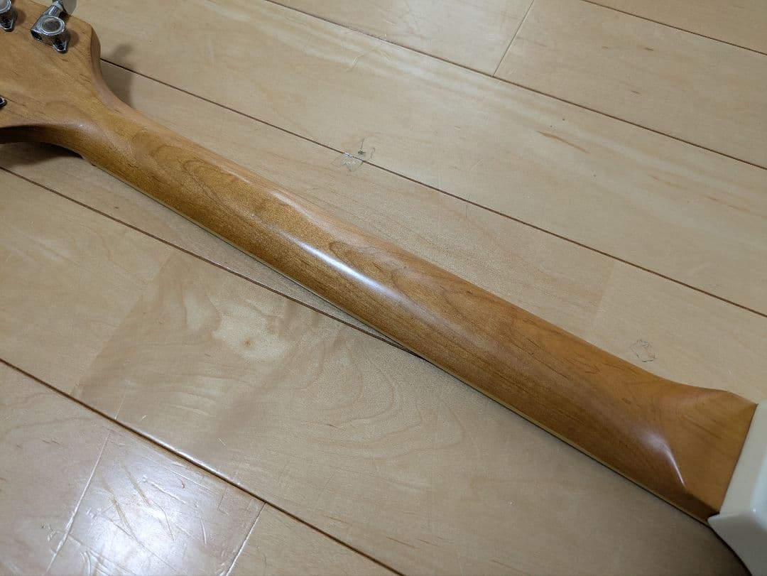 Flavor　flyingV タイプ　エレキギター