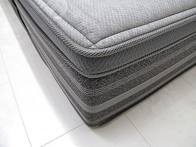 【展示品】シモンズ 「LUXE」 プラッシュピロートップ ダブルサイズマットレス