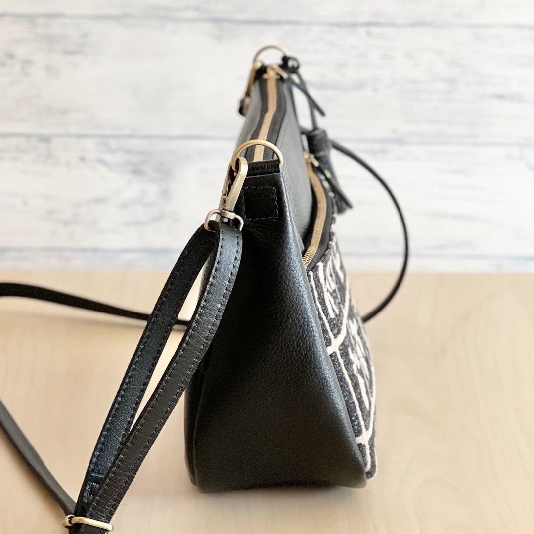 本革&Lulu beigeショルダーバッグ RB601-121