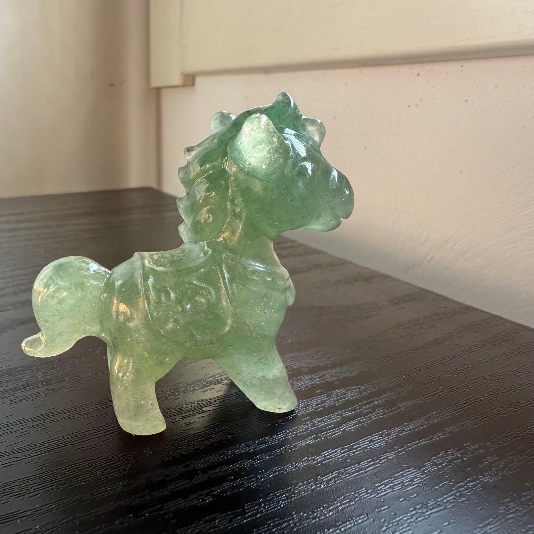 【MHUSK】天然石グリーンストロベリークォーツの馬　NO.120902
