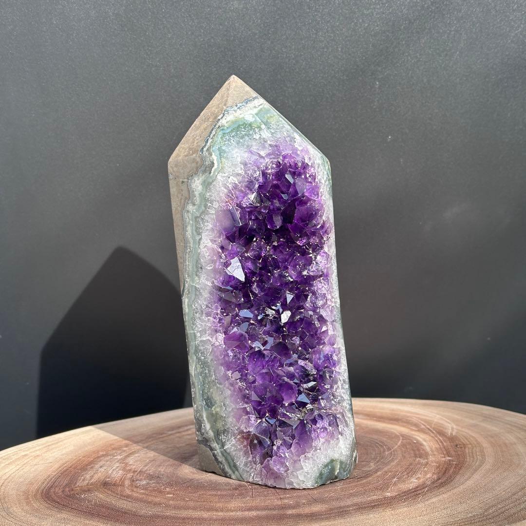 天然石アメジストのポイント　置物G.61