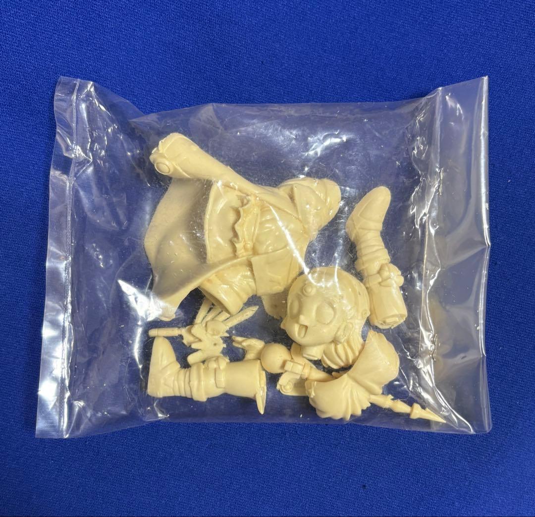 ★新品　甲竜伝説 ヴィルガスト　魔法師レミ　ガレージキット1/15 B-CLUB