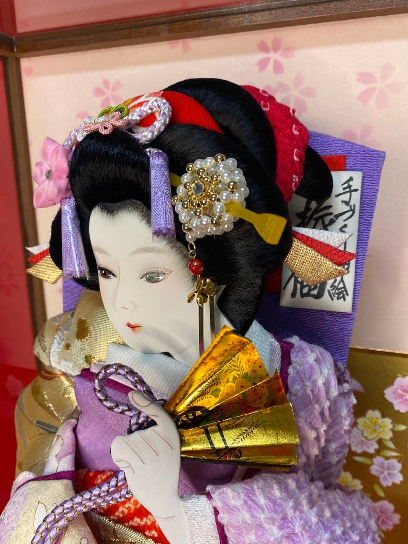 羽子板　立体振袖　ガラスケース１５号・サイズ間口約３２×奥行約２８×高さ約６３㎝